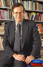Robert Rosner. Image courtesy of Lloyd DeGrane. 