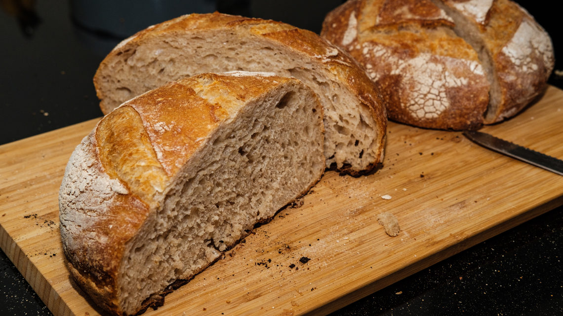 A sliced boule