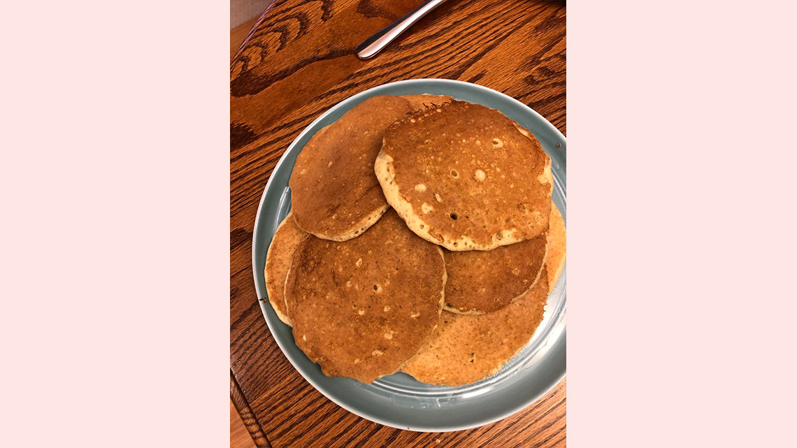 A plate of pancakes