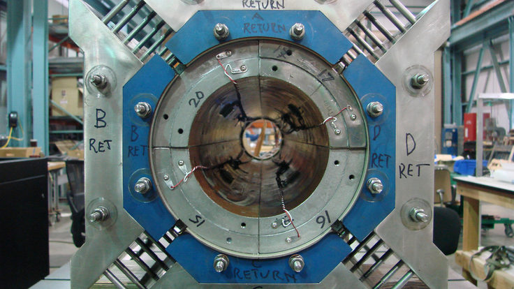 Photo of LARP magnet