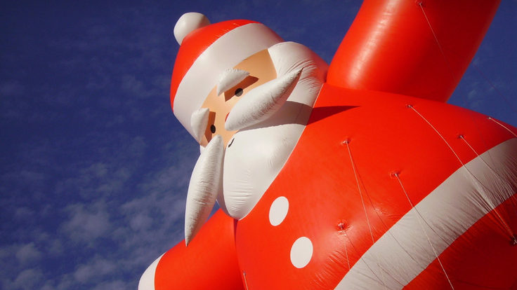Photo of Santa Float in Parade