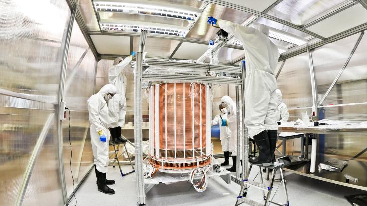 Photo of XENON1T TPC assembly